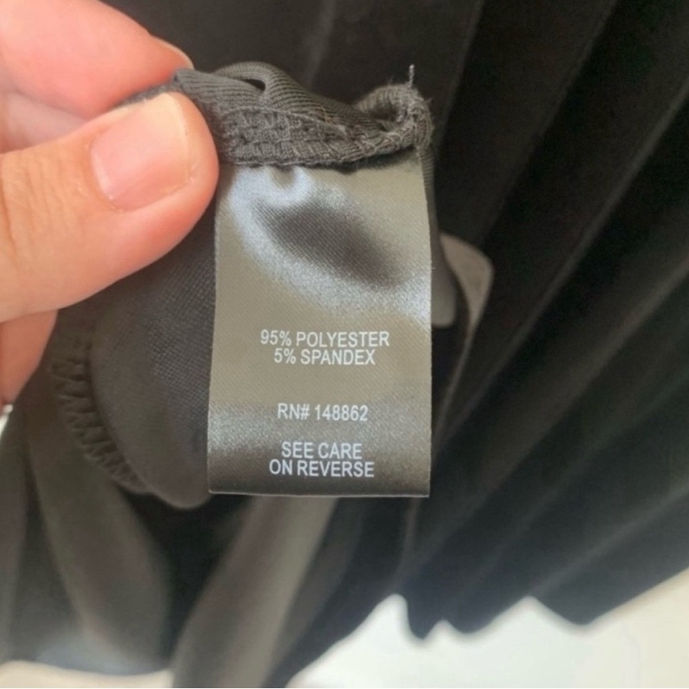 NWT Torrid Black Velvet Fit & Flare Dress 1X Holiday Party Long Sleeve Plus Size - Picture 5 of 6